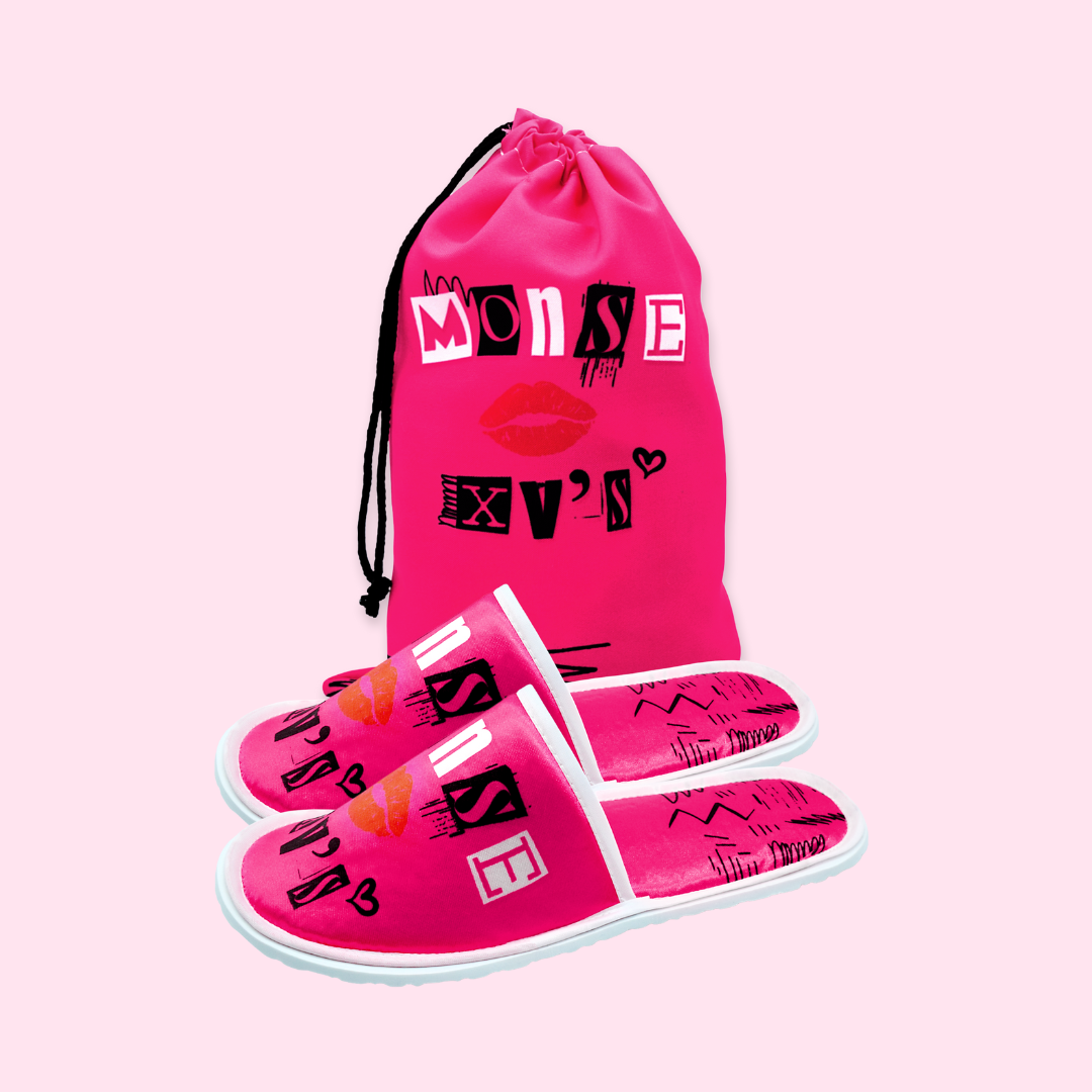 Pantuflas con morral Mean Girls